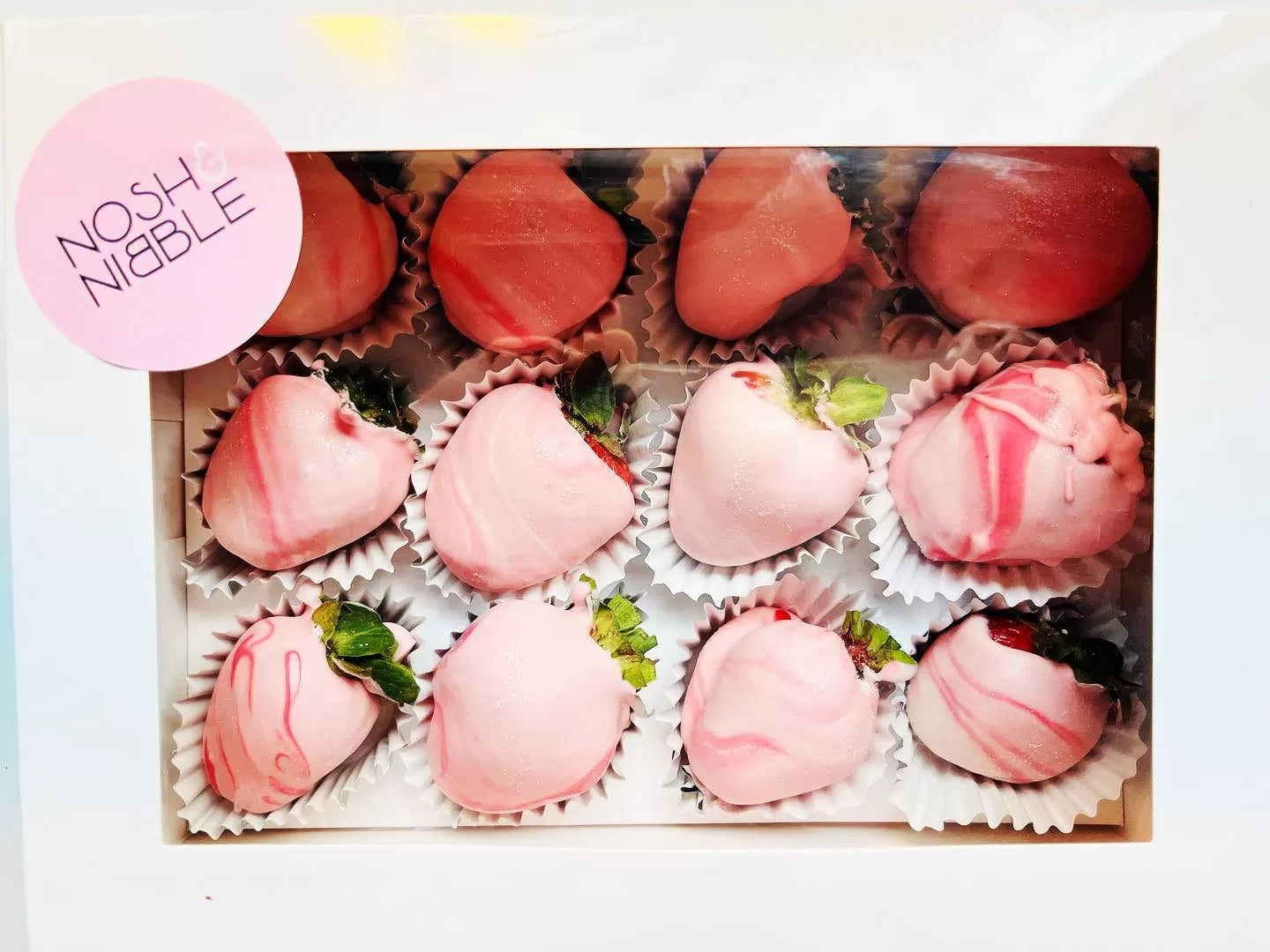 chocolate coated strawberries image 0