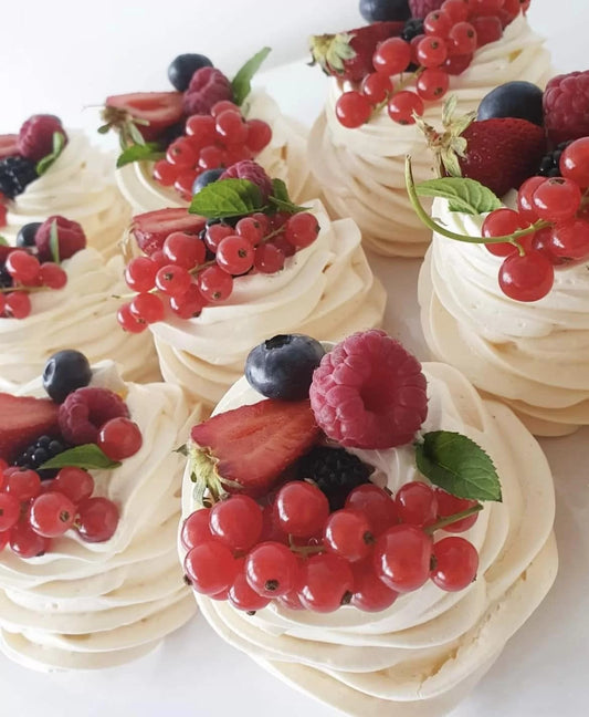 6 pack mini pavlova image 2