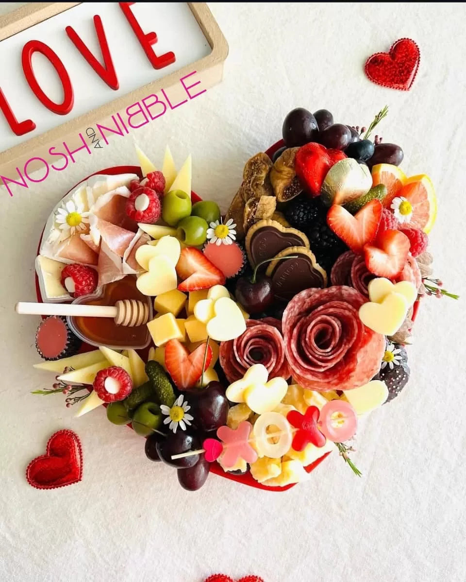 Heart platter - Sweet & Savoury image 1