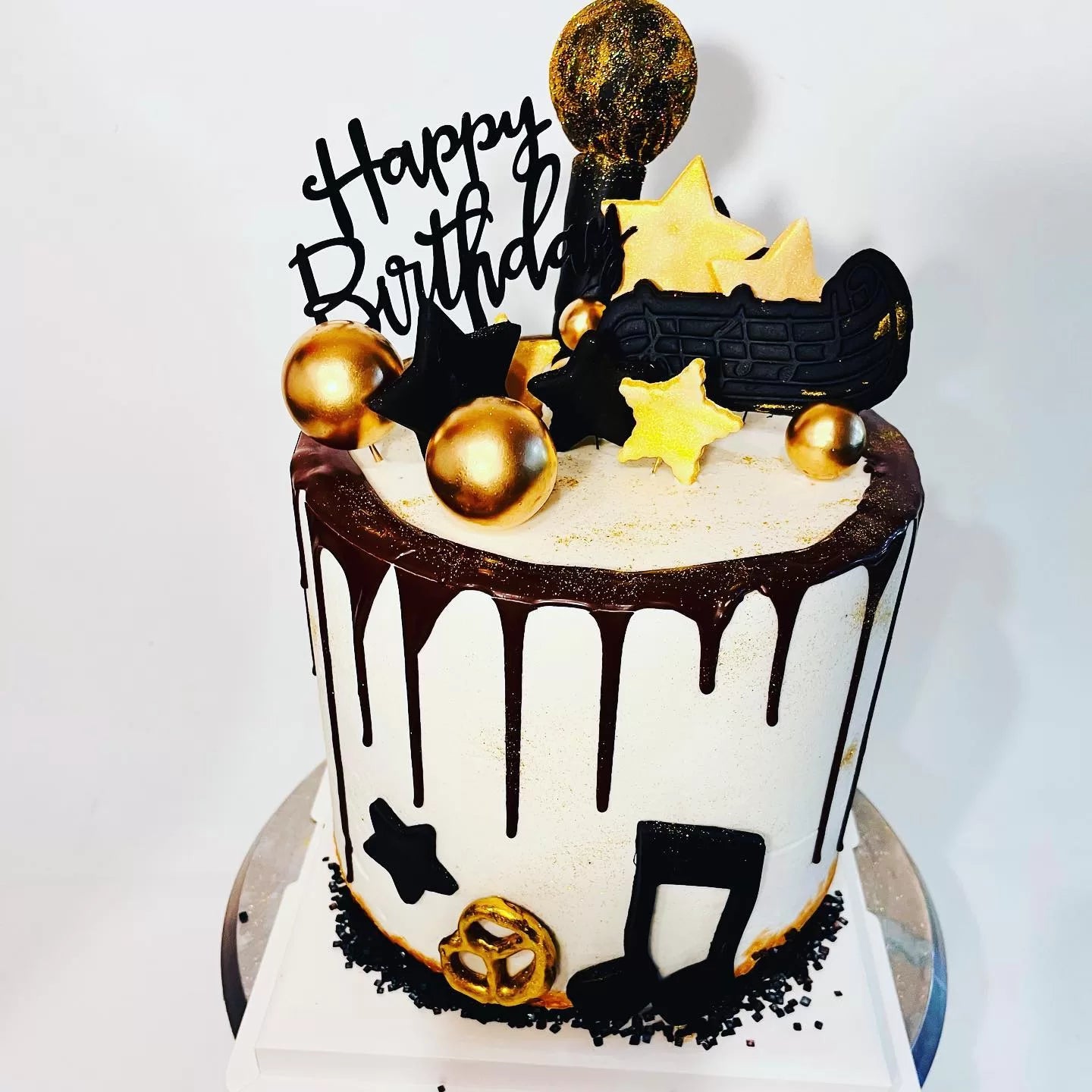 Custom Cakes image 56