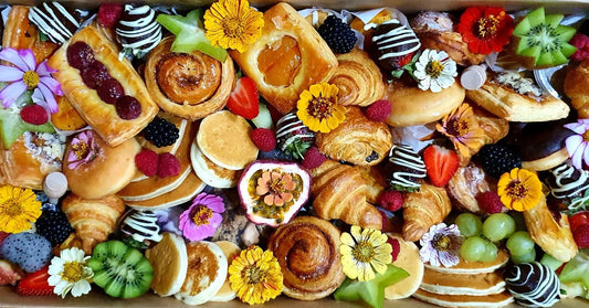 Pastry Box Grazer - Large image 1