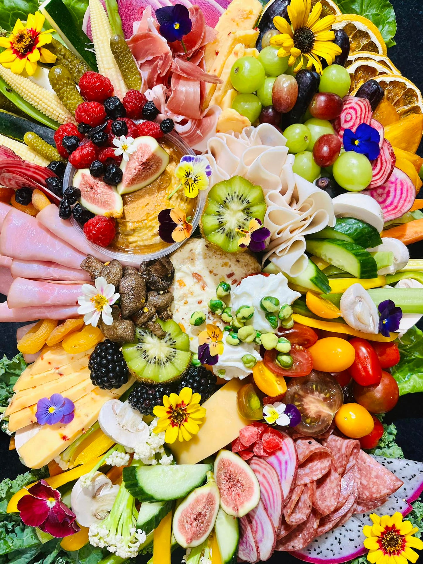 Crudite & Dips Medium Platter image 6