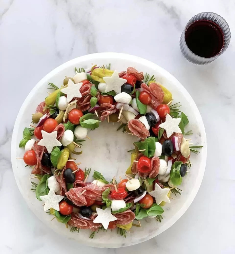 Crudite & Dips Wreath image 4