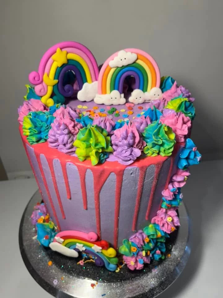 Custom Cakes image 35