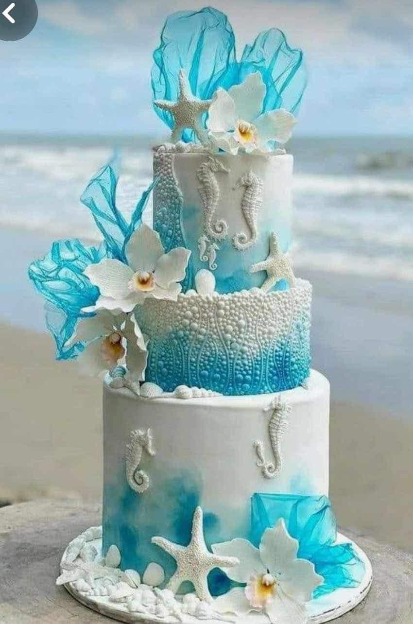 Custom Cakes