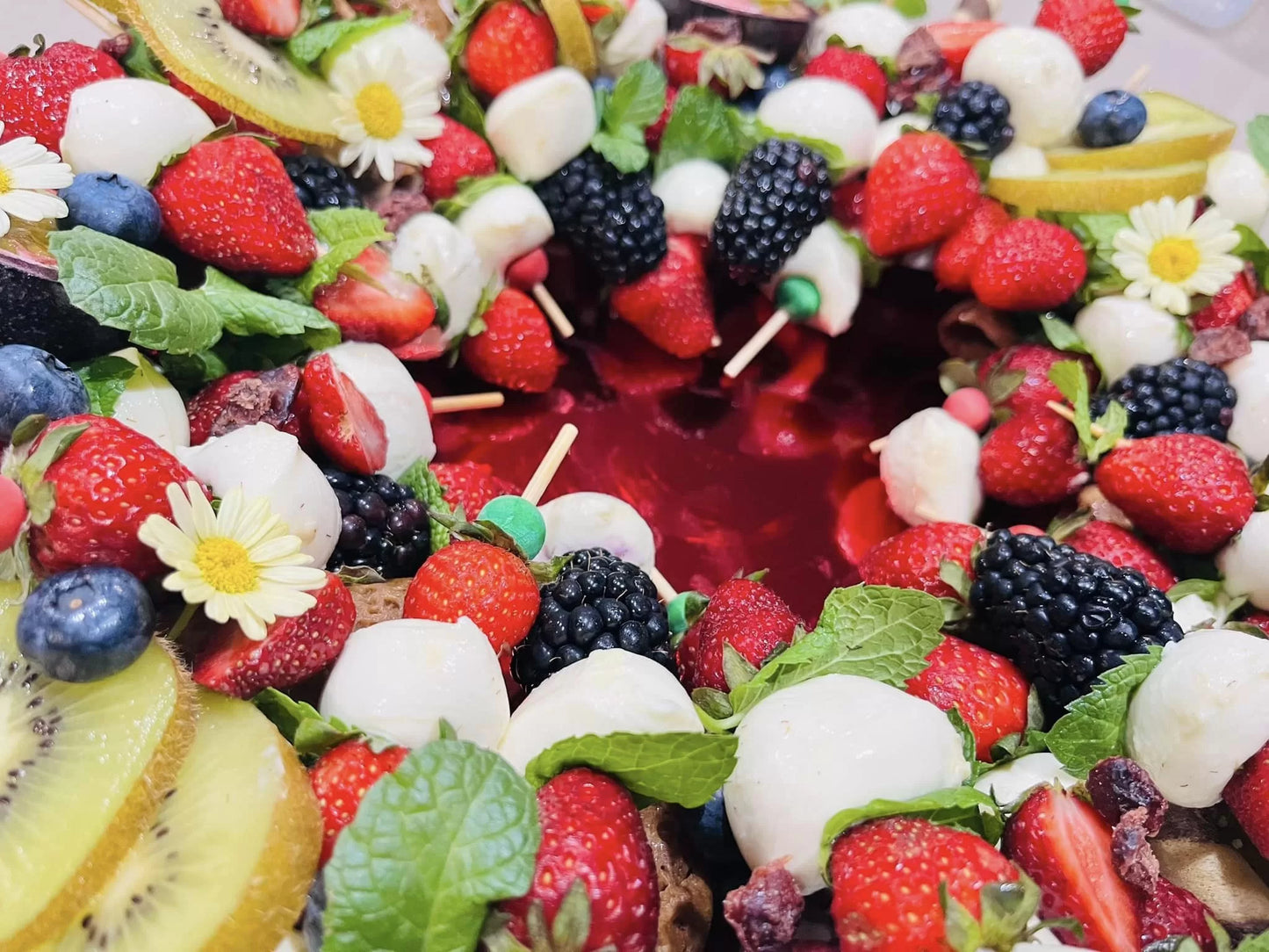 Crudite & Dips Wreath image 2