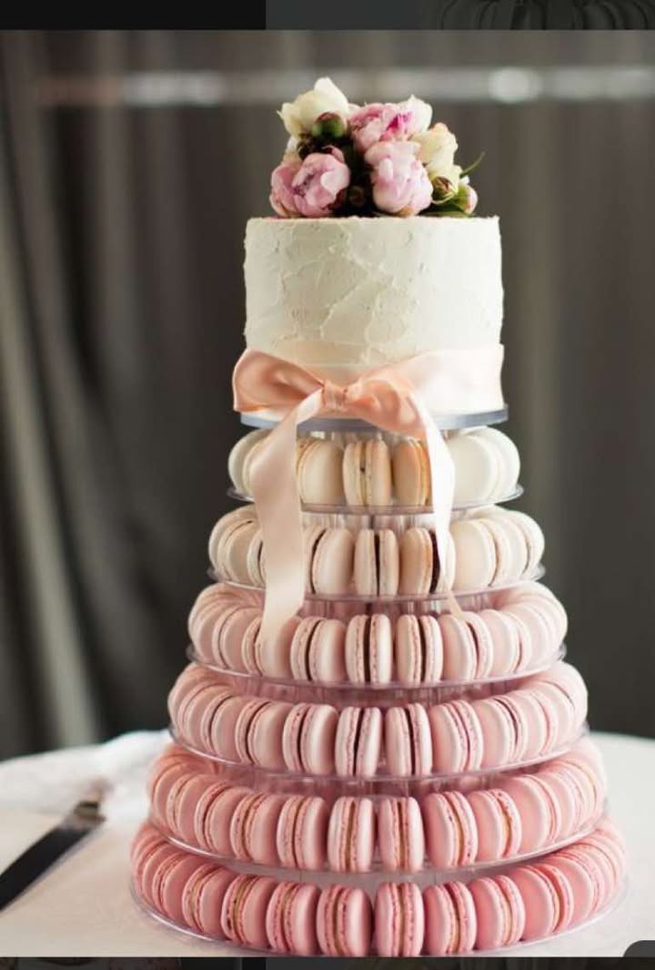 Custom Cakes