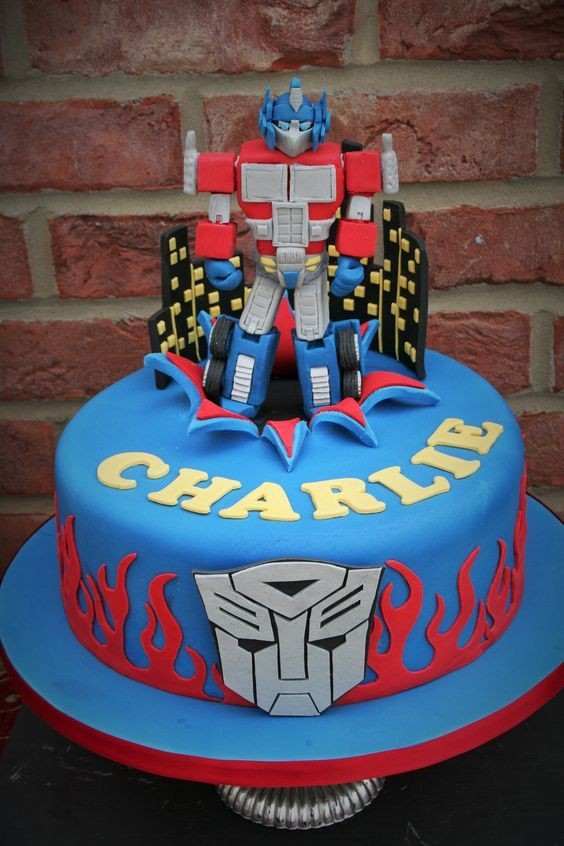 Custom Cakes