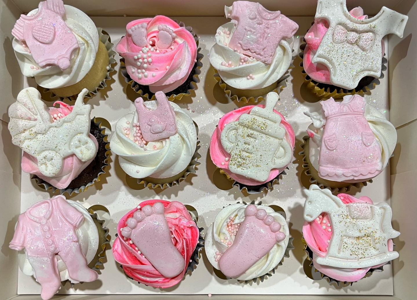 Gender Reveal Cupcake Minnies