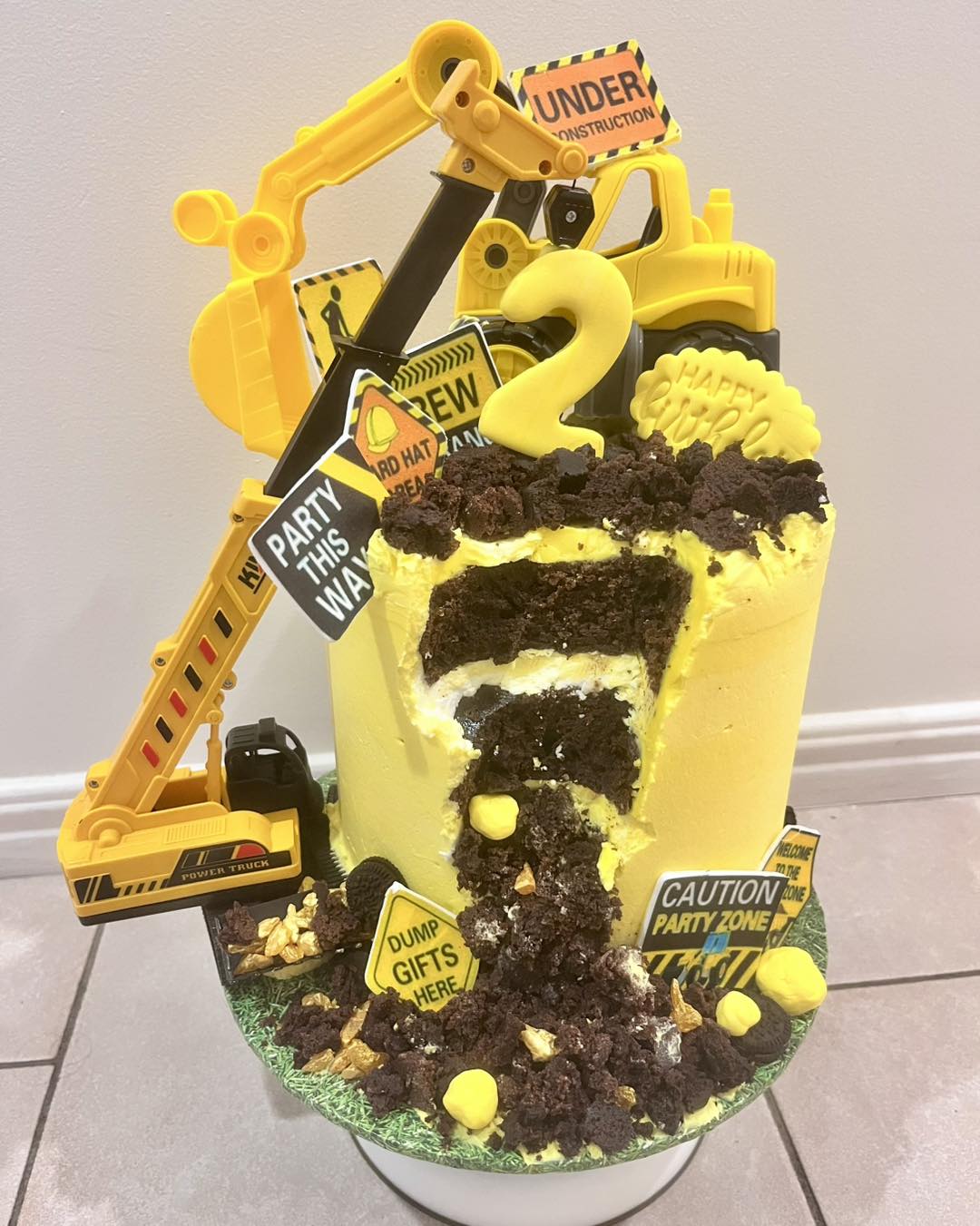 Custom Cakes