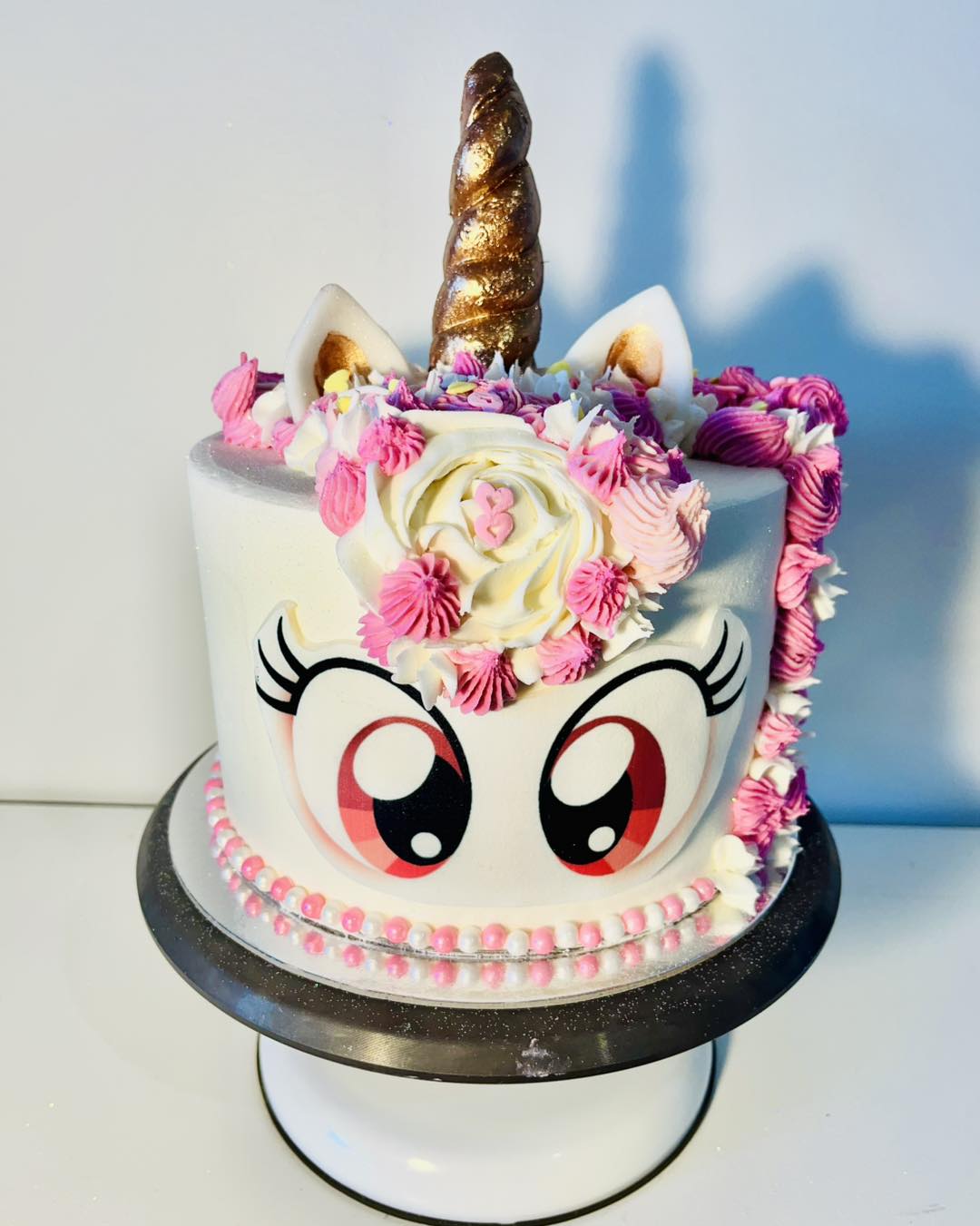 Custom Cakes