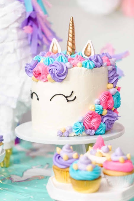 Custom Cakes