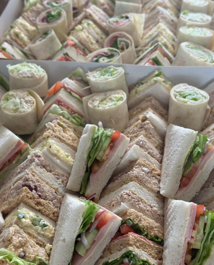 Wraps & Sandwiches - Nosh & Nibble