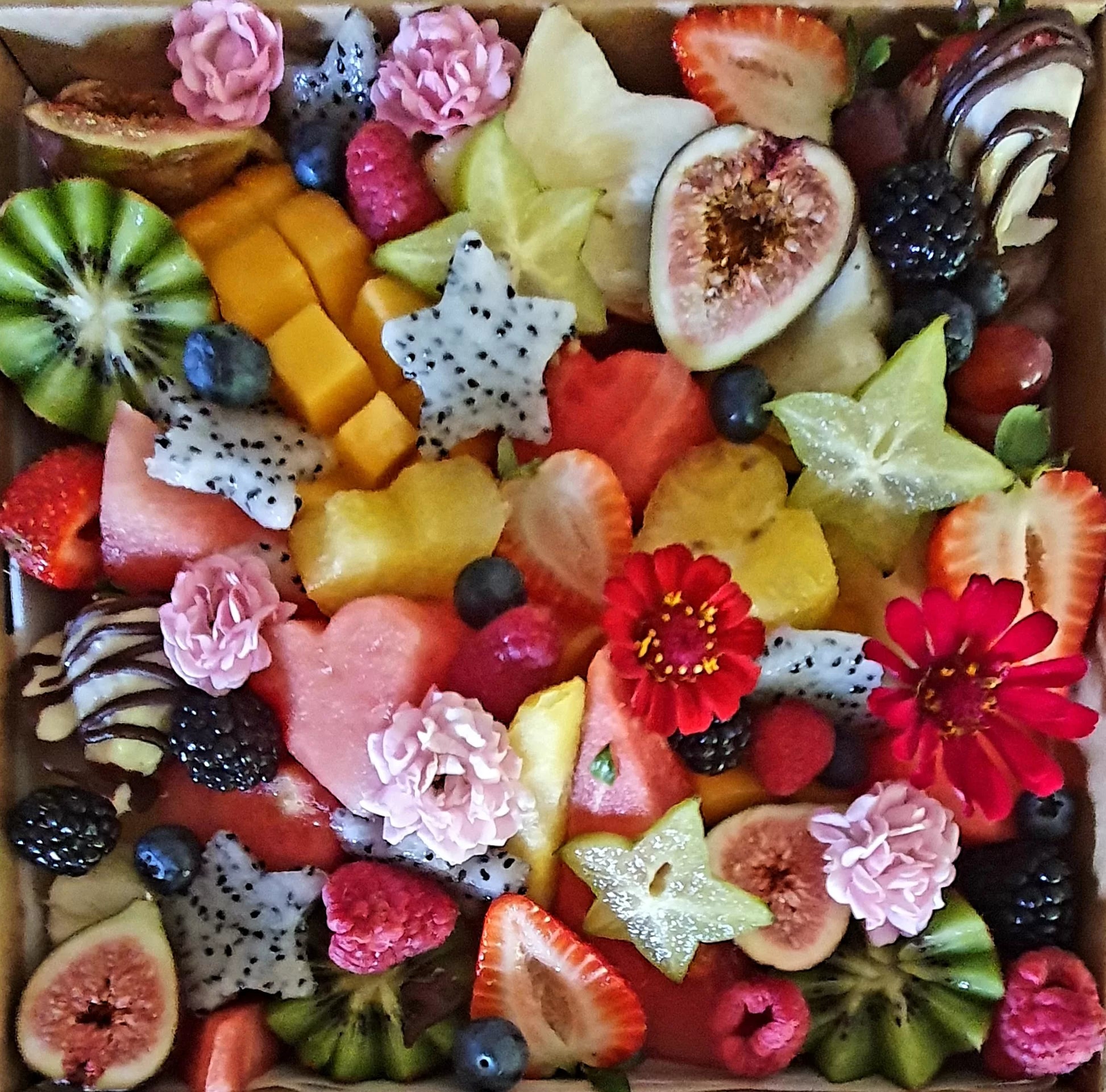 Fruit Feast Box Grazer - Small image 9