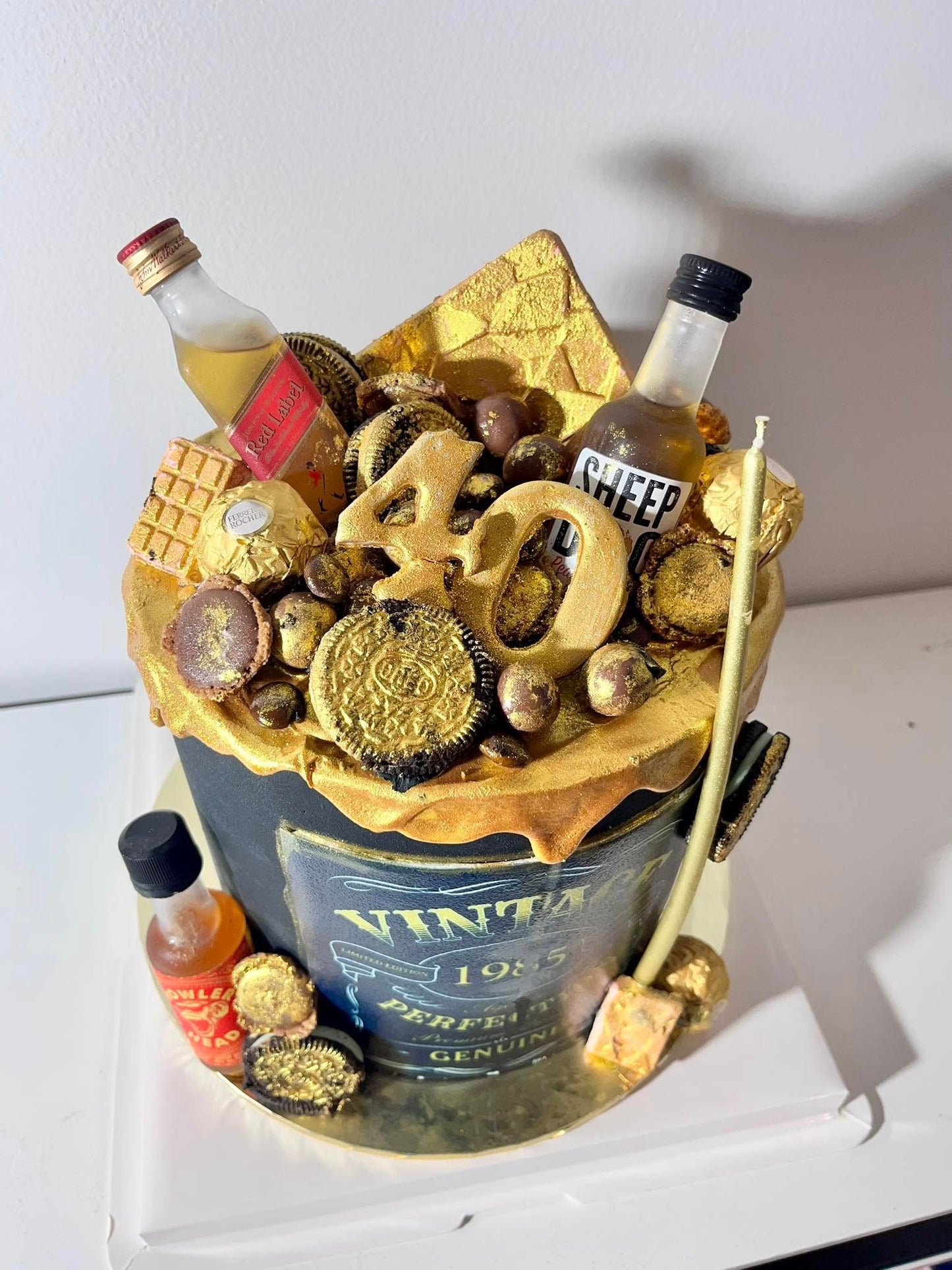 Custom Cakes