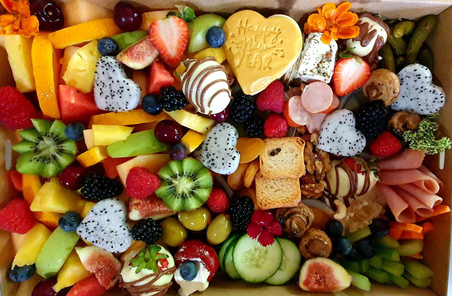 Fruit Feast Box Grazer - Small image 6