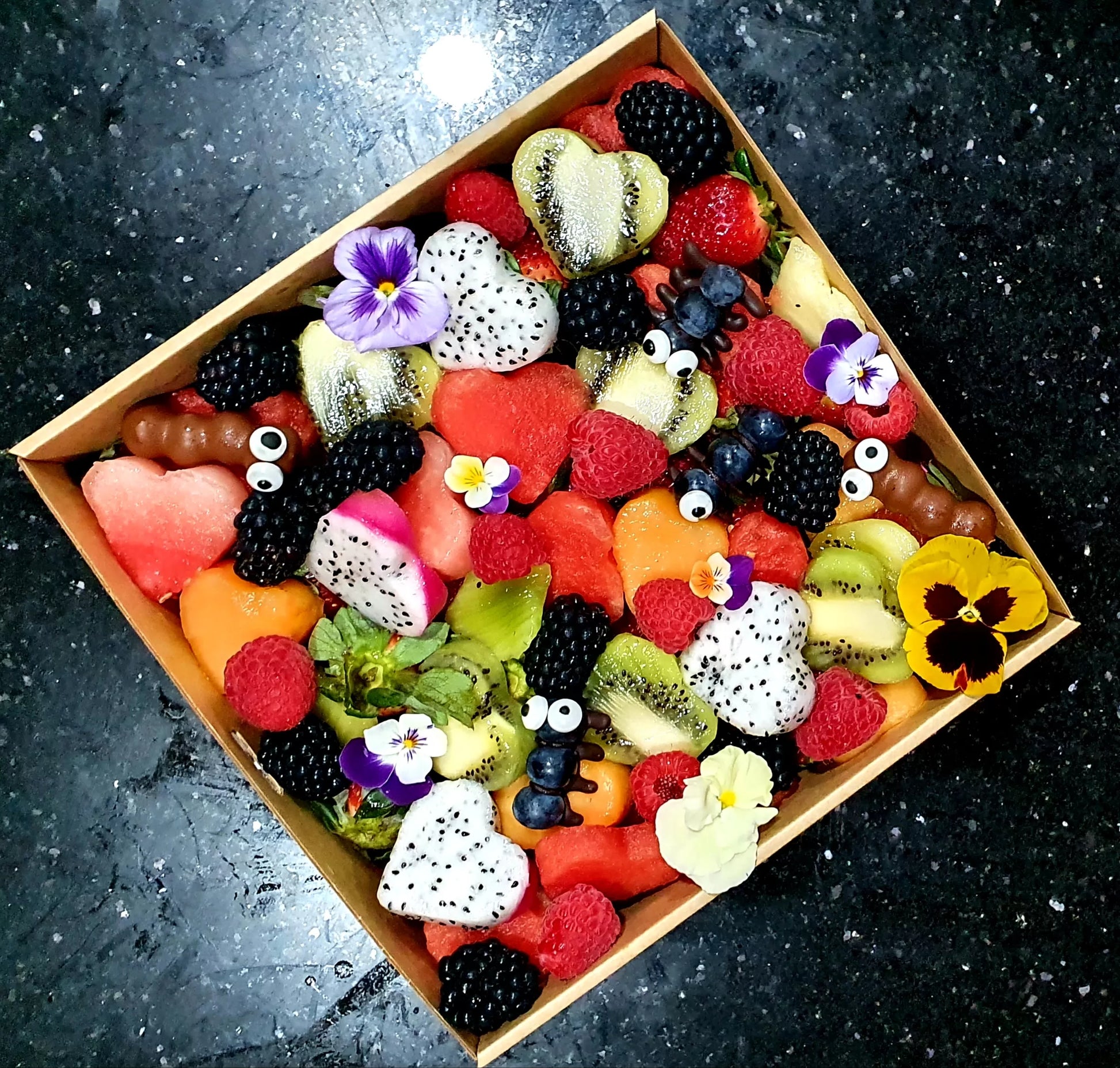 Fruit Feast Box Grazer - Small image 16