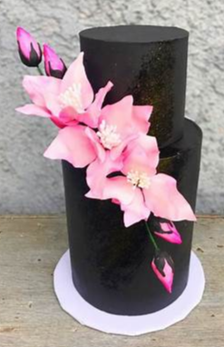 Custom Cakes - Nosh & Nibble