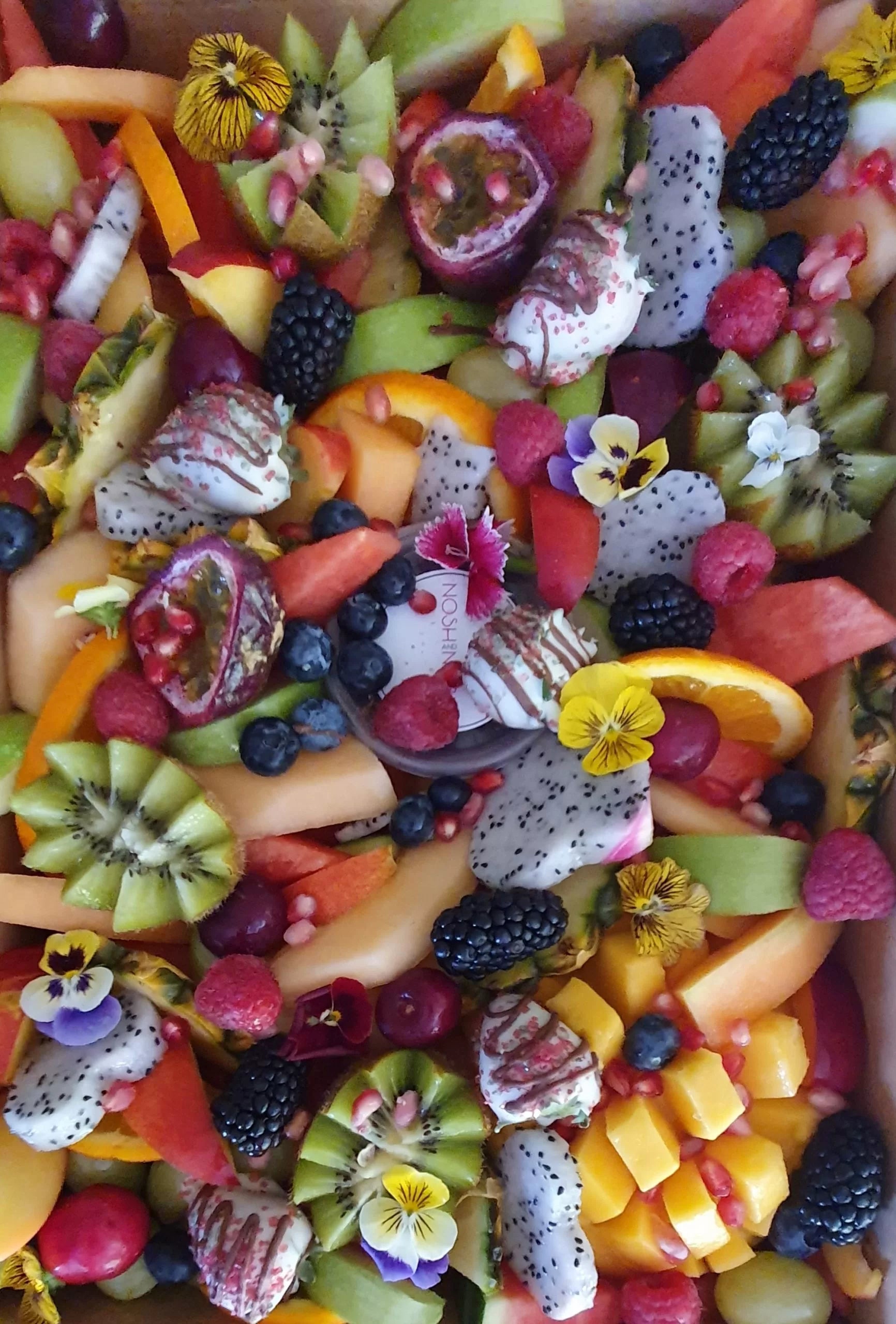 Fruit Feast Box Grazer - Small image 4