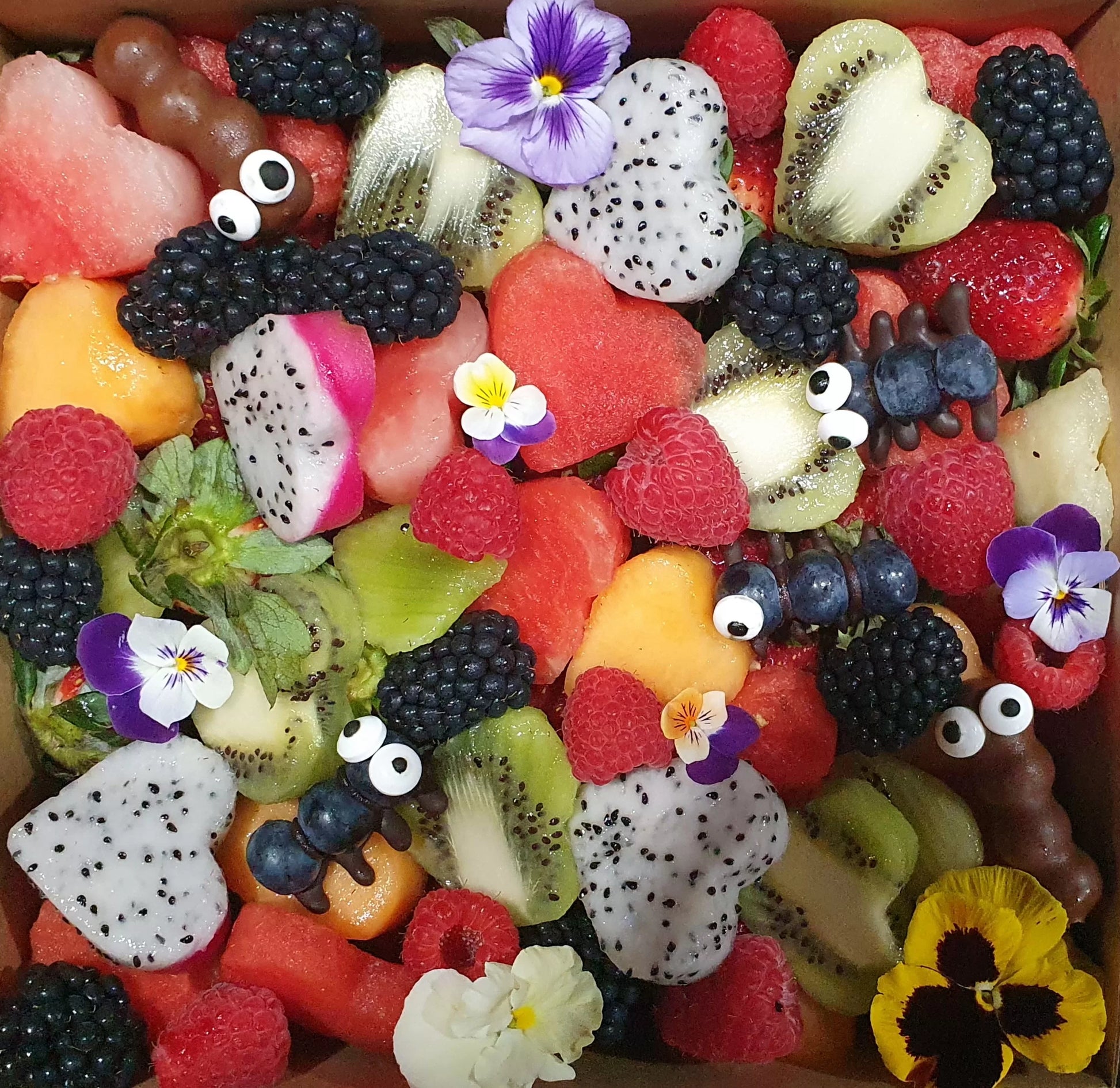 Fruit Feast Box Grazer - Small image 3